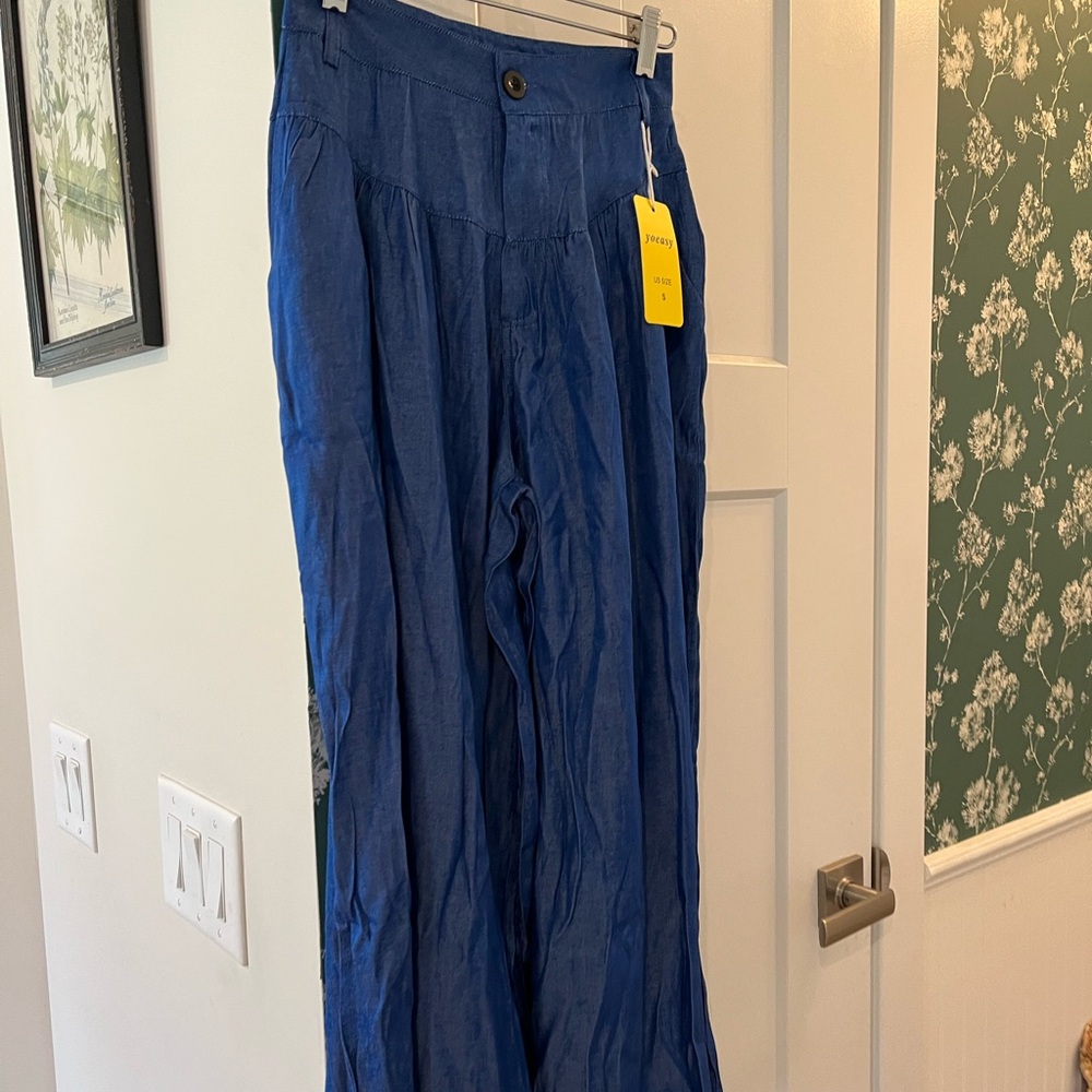 Blue Wide-Leg Lightweight Trousers